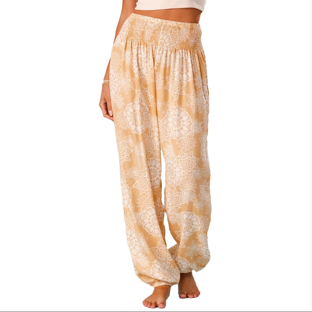 Lotus and Luna Havana Harem Pants – Small Tall, Never Worn